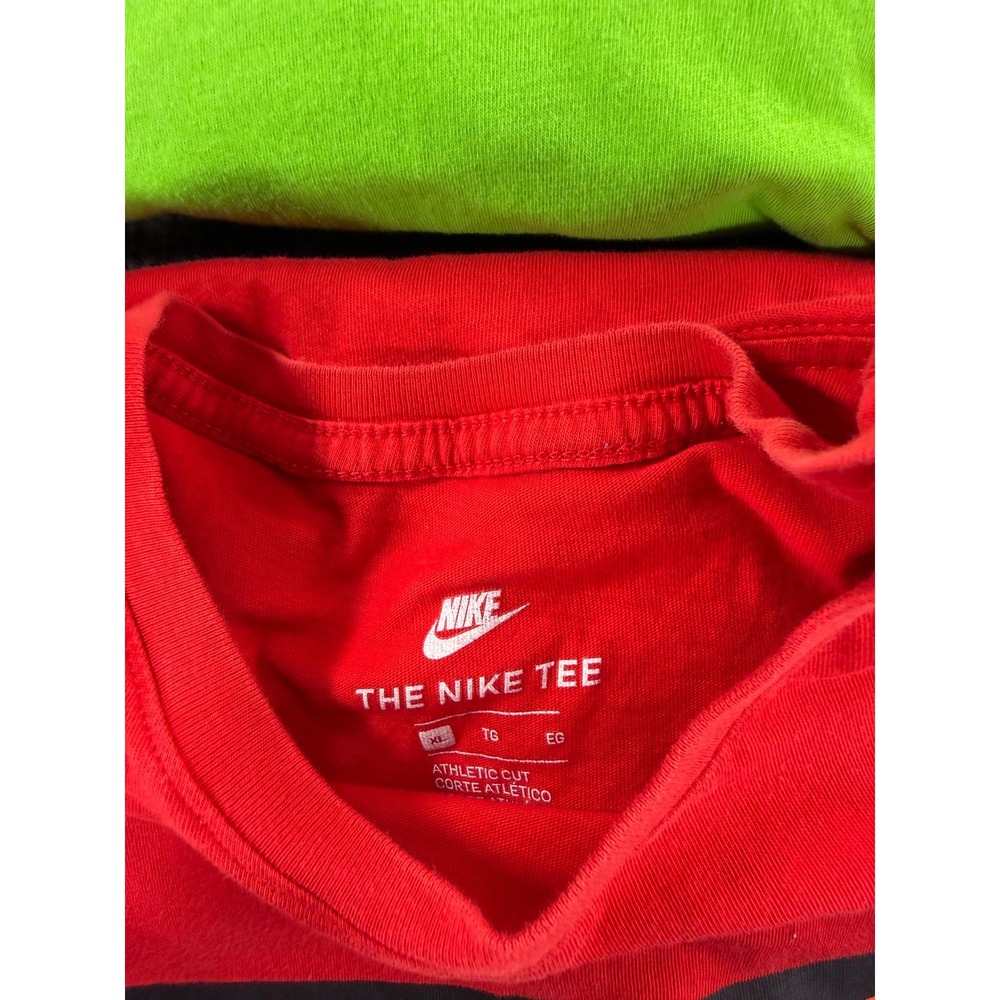 Nike Mens Graphic T-Shirt Bundle XL Lot of 4 Dri-Fit BlueRed Green Gray - Picture 5 of 9